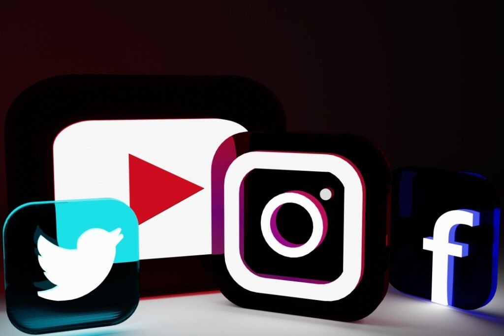 Social Media Entertainment: How Platforms Are Changing the Industry in 2026